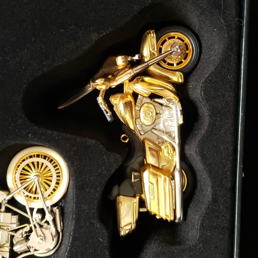 Hallmark Collectable - Picture 4 of 5